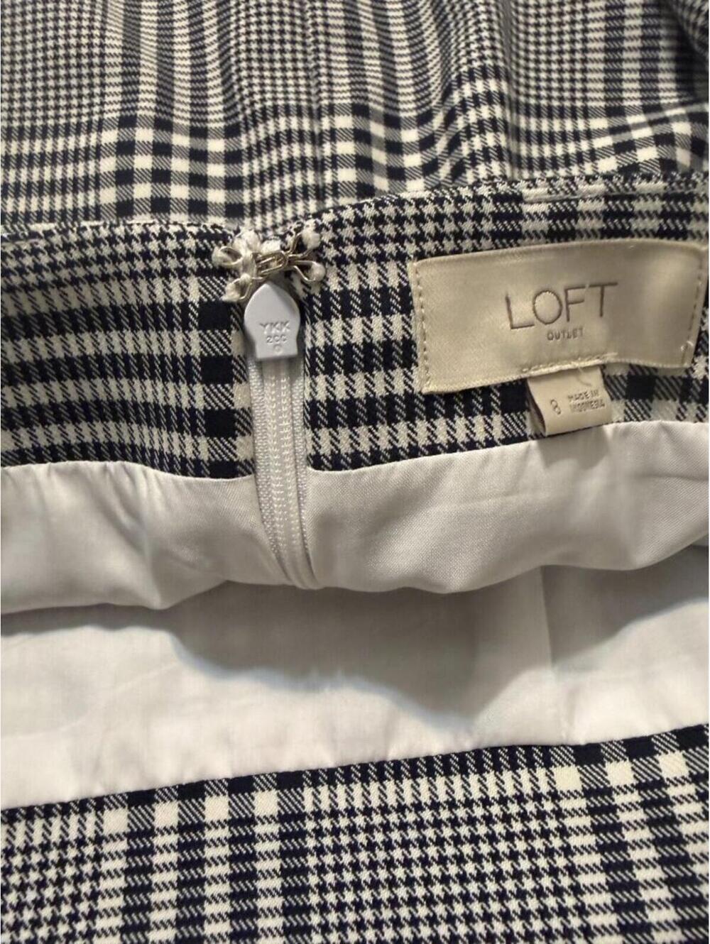 Loft Outlet Black & White Plaid Mini Skirt Size 8 - Picture 4 of 8